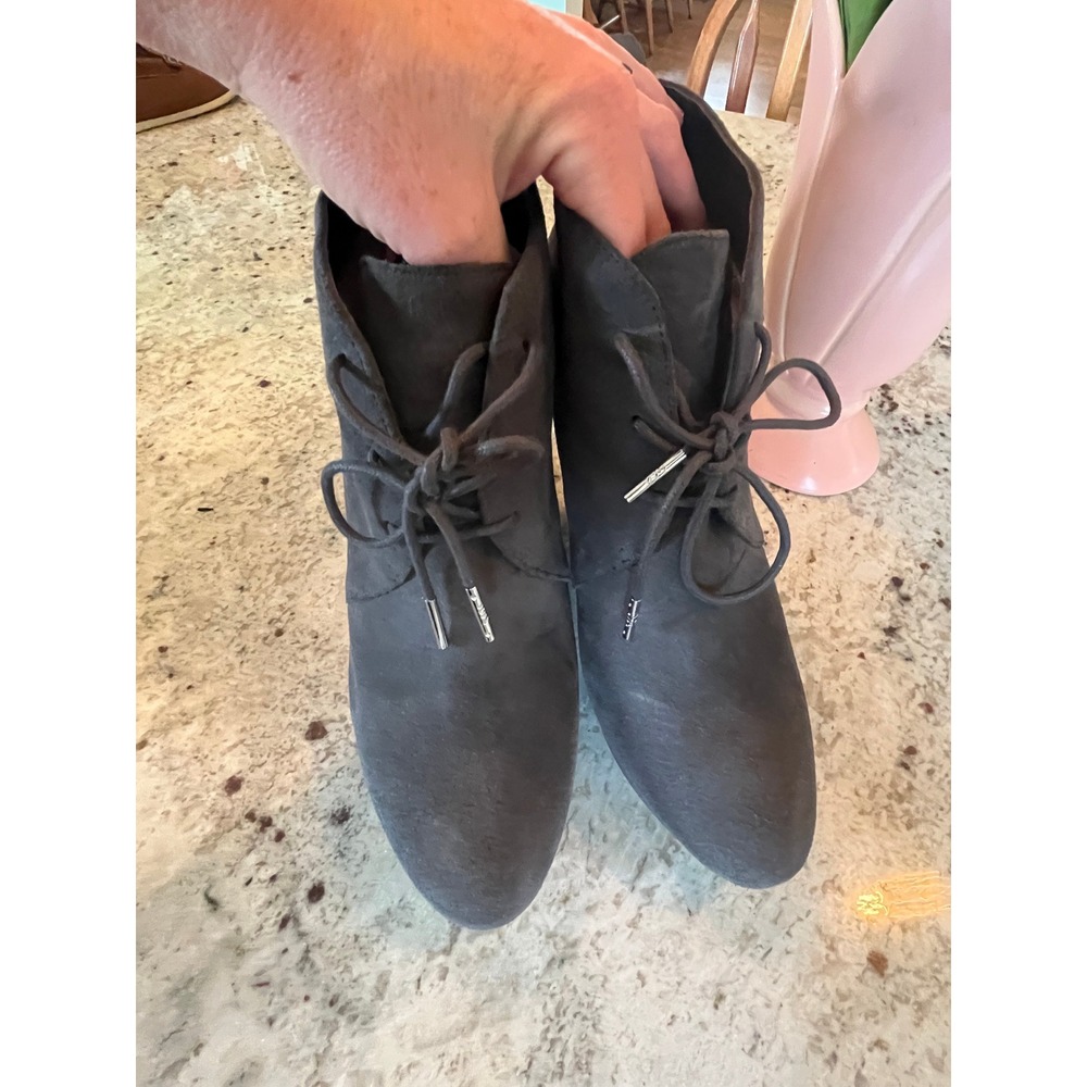 NWOT Michael Kors Gray Suede Lace Up Wedge Ankle Boots Platform Booties 8M - Picture 5 of 7